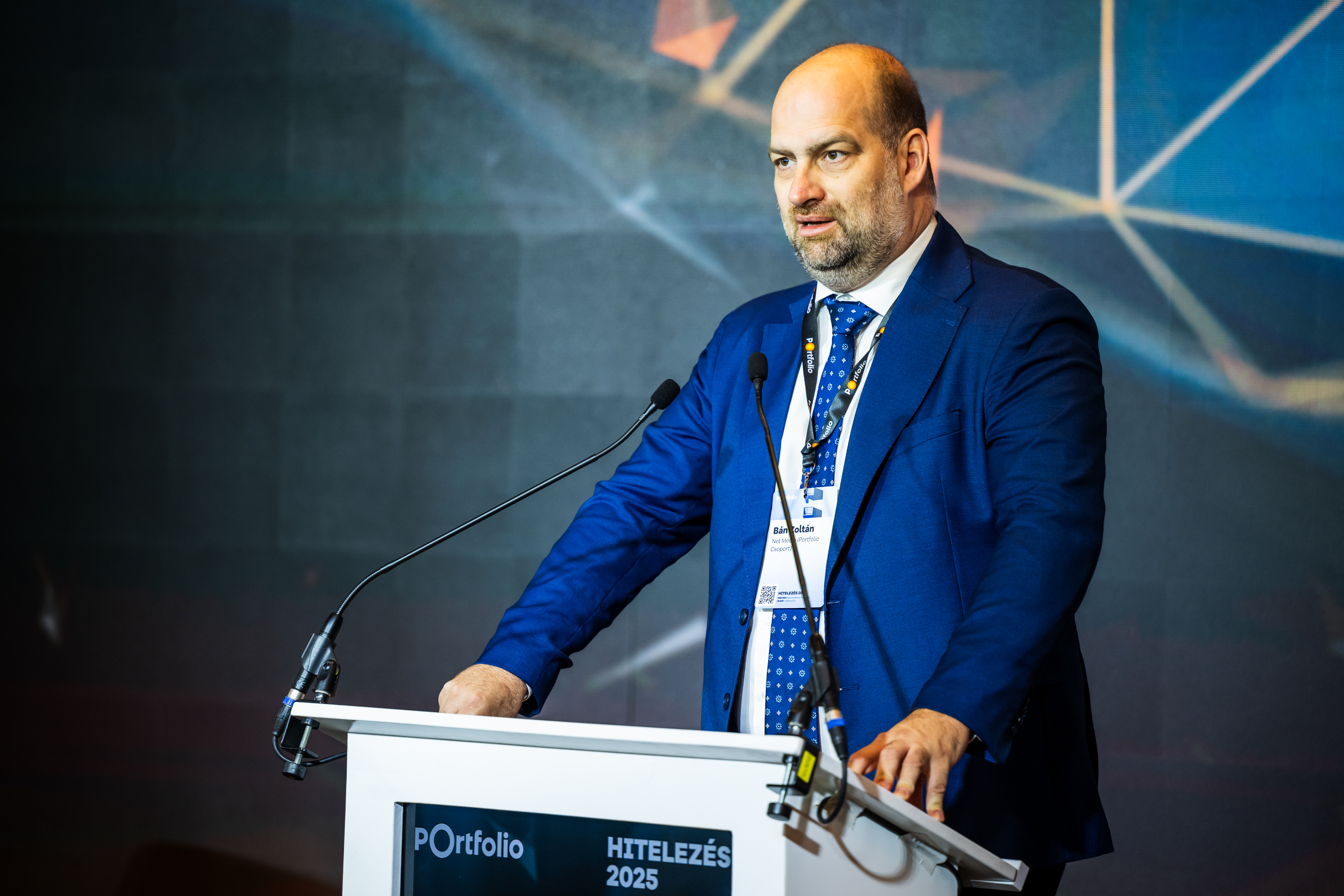 Bán Zoltán a digitális Top 50 élén